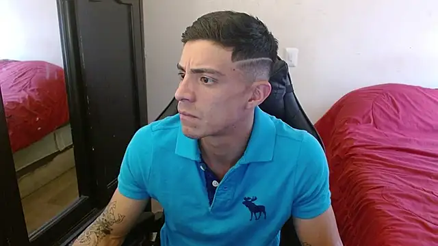 Snapshot of kv___xxx_ chatting on October 3, 2025, 5:25 pm kv   xxx  online show from October 3, 2025, 5:25 pm