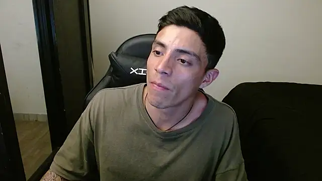 Snapshot of kv___xxx_ chatting on October 26, 2025, 1:39 am kv   xxx  online show from October 26, 2025, 1:39 am