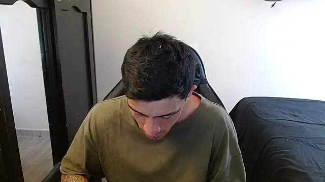 Snapshot of kv___xxx_ chatting on October 26, 2025, 4:51 pm kv   xxx  online show from October 26, 2025, 4:51 pm