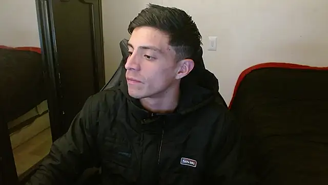 Snapshot of kv___xxx_ chatting on September 24, 2025, 3:46 am kv   xxx  online show from September 24, 2025, 3:46 am