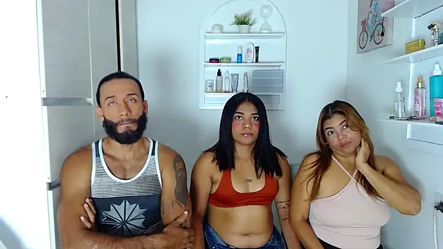 Snapshot of _jhon_connor_ chatting on April 14, 2026, 9:42 pm jhon connor online show from April 14, 2026, 9:42 pm