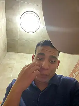 Snapshot of stiven-p23 chatting on May 25, 2026, 12:43 am stiven-p23 online show from May 25, 2026, 12:43 am