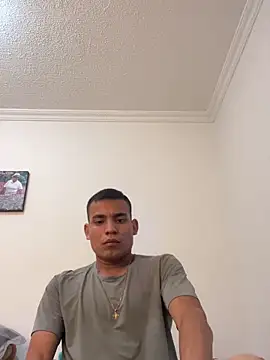 Snapshot of stiven-p23 chatting on May 8, 2026, 9:29 pm stiven-p23 online show from May 8, 2026, 9:29 pm