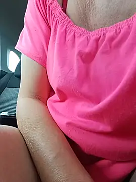 Snapshot of uber_babe chatting on May 23, 2026, 10:03 am uber babe online show from May 23, 2026, 10:03 am