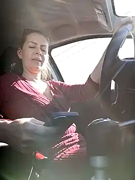 Snapshot of uber_babe chatting on March 20, 2025, 12:43 pm uber babe online show from March 20, 2025, 12:43 pm