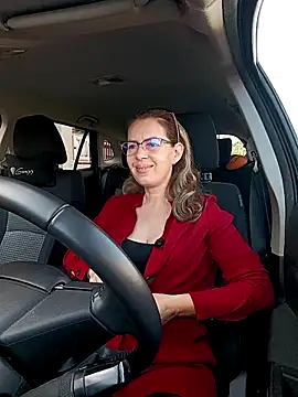 Snapshot of uber_babe chatting on December 19, 2025, 12:07 pm uber babe online show from December 19, 2025, 12:07 pm