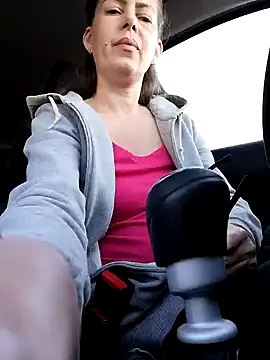 Snapshot of uber_babe chatting on March 7, 2025, 5:40 am uber babe online show from March 7, 2025, 5:40 am