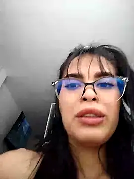 Snapshot of AlessiaVal_ chatting on February 22, 2026, 4:30 pm AlessiaVal online show from February 22, 2026, 4:30 pm