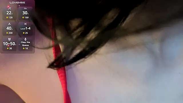 Snapshot of AlessiaVal_ chatting on November 27, 2025, 2:17 pm AlessiaVal online show from November 27, 2025, 2:17 pm