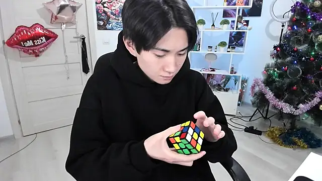 Snapshot of Miram_Yu chatting on January 7, 2026, 9:47 am Miram Yu online show from January 7, 2026, 9:47 am