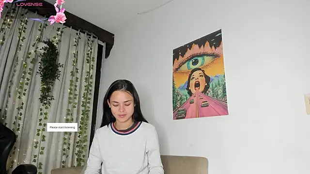 HannaRhodes online show from November 22, 2025, 11:20 am