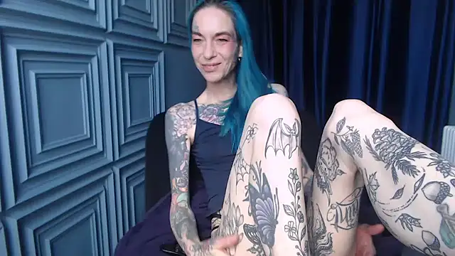 Snapshot of RavenryderUK chatting on April 2, 2026, 10:11 am RavenryderUK online show from April 2, 2026, 10:11 am