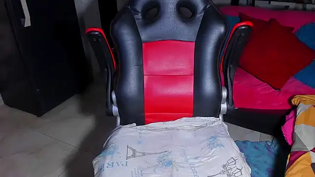 Snapshot of ray_long222 chatting on January 15, 2026, 5:49 pm ray long222 online show from January 15, 2026, 5:49 pm