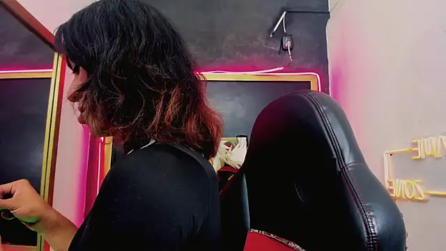 Snapshot of Isabella_stanford2 chatting on January 8, 2026, 1:06 pm Isabella stanford2 online show from January 8, 2026, 1:06 pm