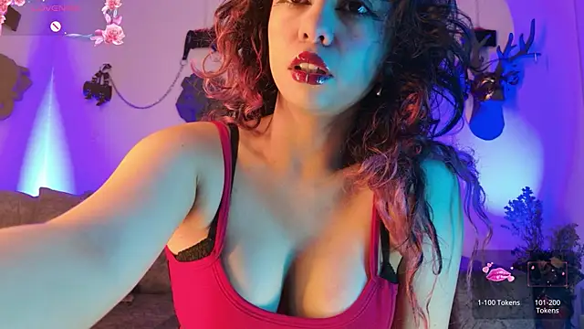 Snapshot of Sweet_Chaos chatting on June 10, 2026, 4:30 pm Sweet Chaos online show from June 10, 2026, 4:30 pm