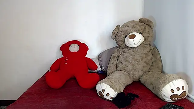 SamanthaaSmitt online show from March 22, 2025, 8:37 pm