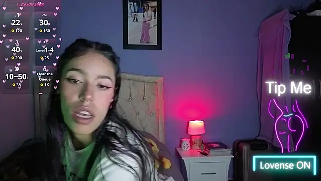 stephania t online show from March 5, 2026, 4:58 pm