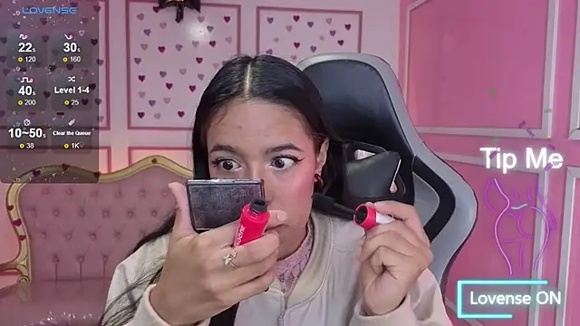 stephania t online show from November 19, 2025, 12:49 pm