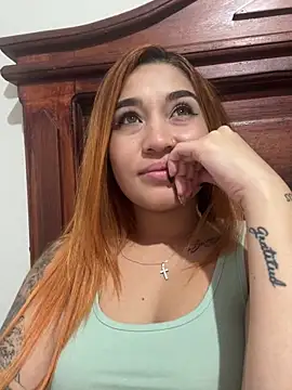 Alba Grey online show from December 17, 2025, 4:39 am