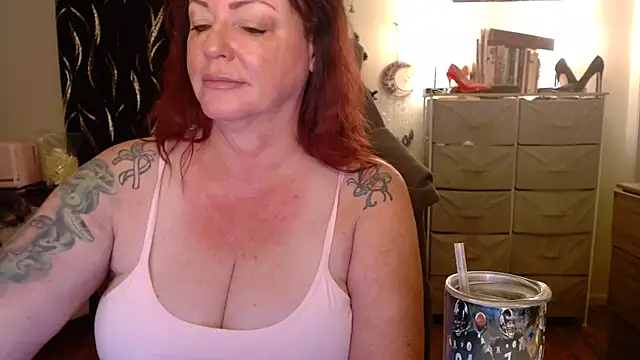 Snapshot of Nikkimastersgirl1091 chatting on April 19, 2026, 1:34 pm Nikkimastersgirl1091 online show from April 19, 2026, 1:34 pm