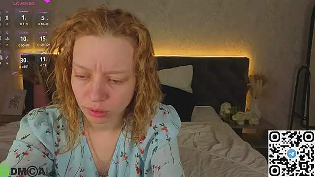 Snapshot of Michelle_Blond chatting on April 1, 2026, 1:41 pm Michelle Blond online show from April 1, 2026, 1:41 pm