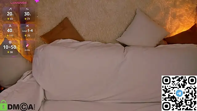 Snapshot of Michelle_Blond chatting on March 6, 2026, 7:25 am Michelle Blond online show from March 6, 2026, 7:25 am