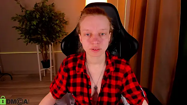 Snapshot of Michelle_Blond chatting on March 31, 2026, 7:21 am Michelle Blond online show from March 31, 2026, 7:21 am