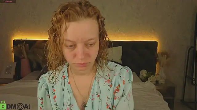 Snapshot of Michelle_Blond chatting on April 1, 2026, 8:04 am Michelle Blond online show from April 1, 2026, 8:04 am