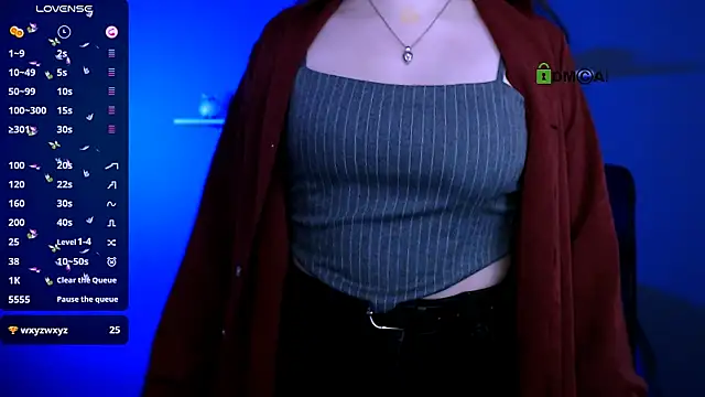 luna berryy online show from November 21, 2025, 9:14 pm