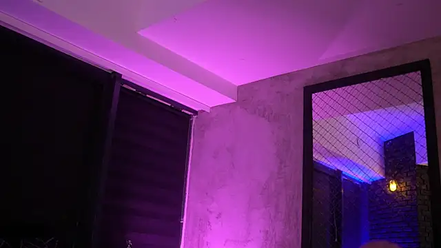 Snapshot of Candy_Ivy chatting on November 19, 2025, 7:14 pm Candy Ivy online show from November 19, 2025, 7:14 pm