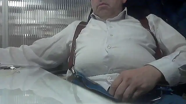 Snapshot of pantomax chatting on April 8, 2026, 11:06 pm pantomax online show from April 8, 2026, 11:06 pm