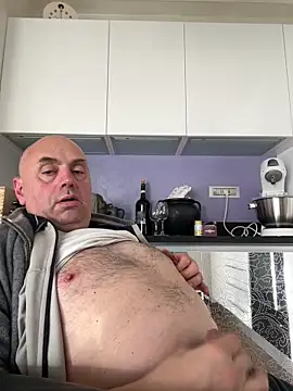 Snapshot of pantomax chatting on March 2, 2026, 3:41 pm pantomax online show from March 2, 2026, 3:41 pm