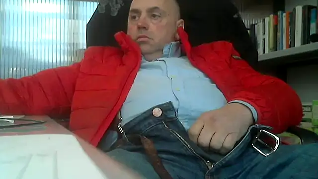 Snapshot of pantomax chatting on February 19, 2025, 10:56 am pantomax online show from February 19, 2025, 10:56 am