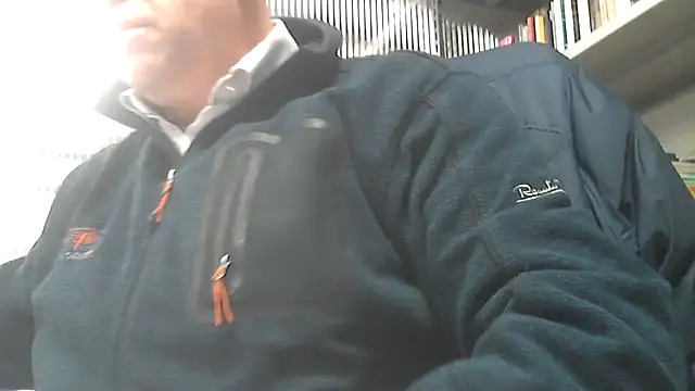 Snapshot of pantomax chatting on April 8, 2026, 12:01 am pantomax online show from April 8, 2026, 12:01 am