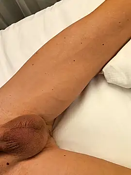 Secret couple  online show from March 20, 2026, 9:16 pm