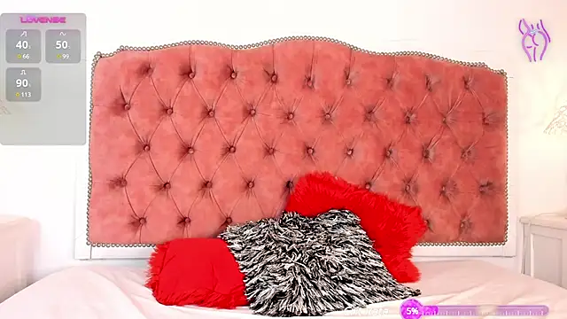 amberlitle online show from March 7, 2025, 12:01 pm