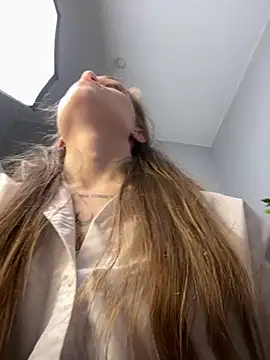 KitteCat online show from February 25, 2025, 12:16 pm