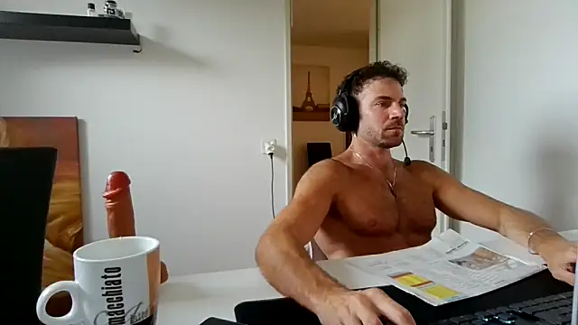 alpha-hunk online show from May 21, 2026, 4:37 pm
