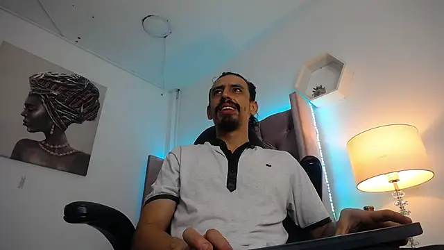 Snapshot of Sr_Magnus_ chatting on September 17, 2025, 9:00 am Sr Magnus online show from September 17, 2025, 9:00 am