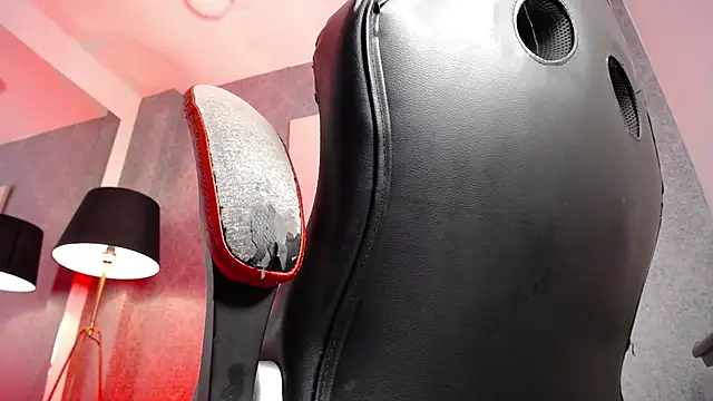 Snapshot of Sr_Magnus_ chatting on March 10, 2025, 7:00 am Sr Magnus online show from March 10, 2025, 7:00 am