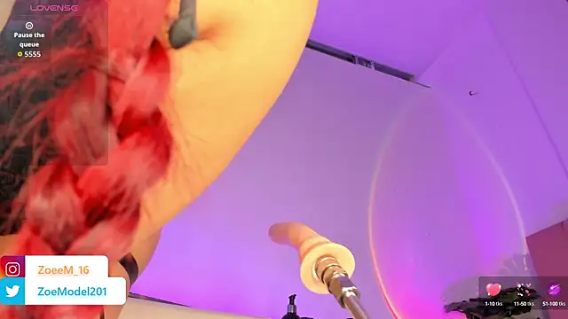 Zoe1 2 online show from October 11, 2025, 8:21 pm