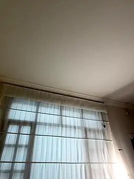 aurora divine online show from October 26, 2025, 1:11 pm