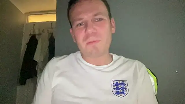 Snapshot of GotItGoin chatting on September 25, 2025, 8:26 pm GotItGoin online show from September 25, 2025, 8:26 pm