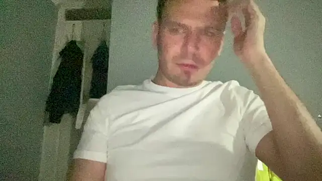 Snapshot of GotItGoin chatting on October 2, 2025, 12:58 am GotItGoin online show from October 2, 2025, 12:58 am