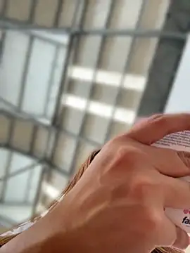 Snapshot of vivicolibri chatting on April 10, 2026, 6:48 pm vivicolibri online show from April 10, 2026, 6:48 pm