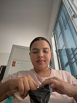 Snapshot of vivicolibri chatting on March 31, 2026, 4:42 pm vivicolibri online show from March 31, 2026, 4:42 pm