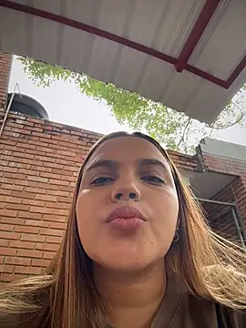 Snapshot of vivicolibri chatting on April 6, 2026, 3:13 pm vivicolibri online show from April 6, 2026, 3:13 pm