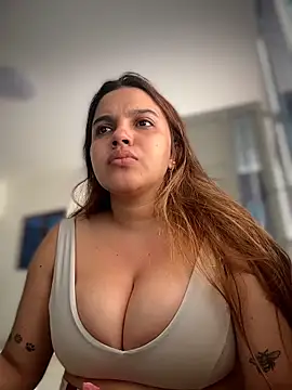 Snapshot of vivicolibri chatting on March 27, 2026, 3:02 pm vivicolibri online show from March 27, 2026, 3:02 pm