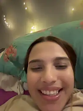 Snapshot of vivicolibri chatting on April 2, 2026, 9:21 pm vivicolibri online show from April 2, 2026, 9:21 pm