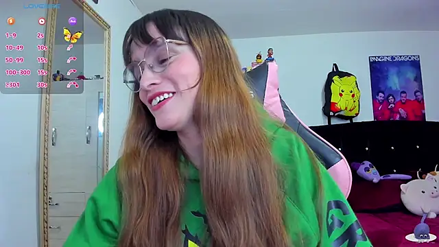 Lucyy-hess online show from March 6, 2025, 9:09 pm